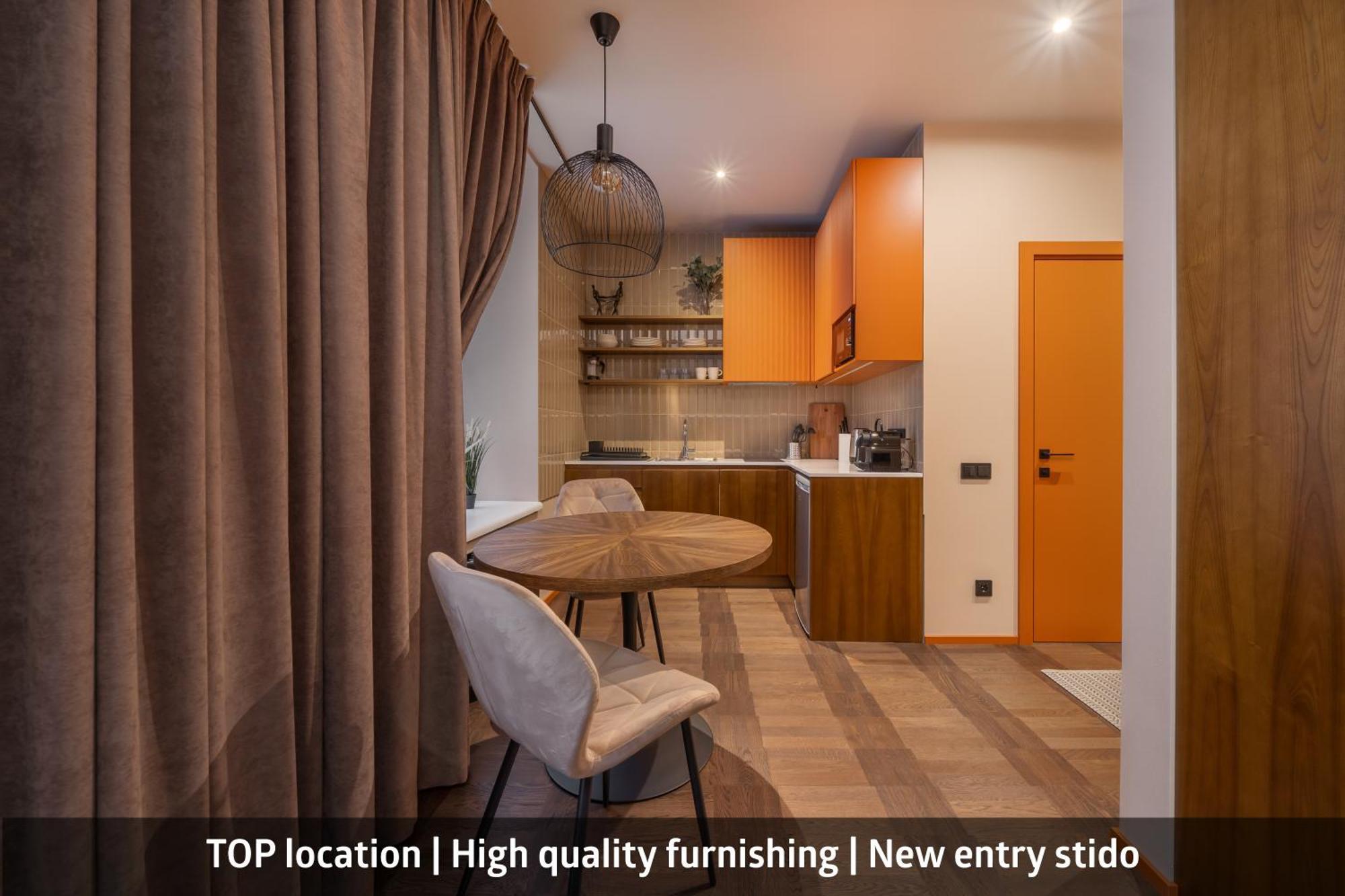 Stylish Old Town Apartment On Mucenieku Street Riga Ngoại thất bức ảnh